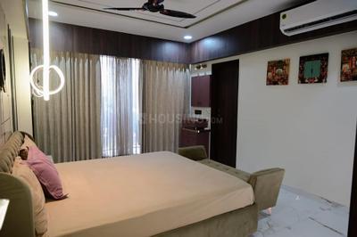 Bedroom Image of 3250 Sq.ft 4 BHK Apartment / Flat for rent in Swagat Agacia, Sargasan Gandhinagar for Rs. 65000