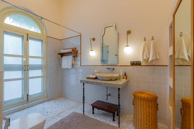 Kitchen Image of 4000 Sq.ft 4 BHK Villa for sale in Siolim Goa for Rs. 140000000