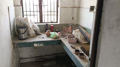 Kitchen Image of 300 Sq.ft 1 BHK Apartment / Flat for sale in Sector MU Greater Noida for Rs. 2000000