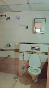 Bathroom Image of 1500 Sq.ft 3 BHK Apartment / Flat for sale in Magarpatta Jasminium, Magarpatta City Pune for Rs. 25000000