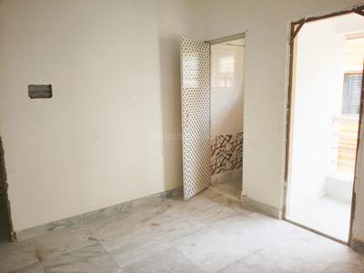Bedroom Image of 805 Sq.ft 2 BHK Apartment / Flat for sale in Paschim Putiary Kolkata for Rs. 3300000