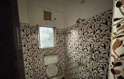 Bathroom Image of 800 Sq.ft 2 BHK Villa for sale in Behala Kolkata for Rs. 3500000