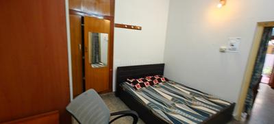 Bedroom Image of 1200 Sq.ft 2 BHK Builder Floor for rent in Cooke Town Bengaluru for Rs. 30000