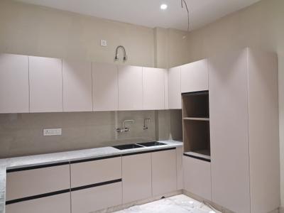 Kitchen Image of 1800 Sq.ft 3 BHK Builder Floor for sale in Paschim Vihar New Delhi for Rs. 39200000