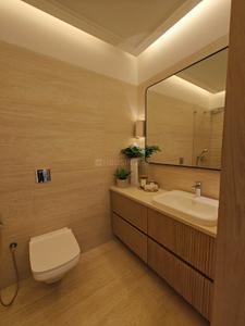 Bathroom Image of 1150 Sq.ft 3 BHK Apartment / Flat for sale in Supreme Boulevard Chembur Wing B, Chembur Mumbai for Rs. 36100000