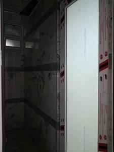 Common Bathroom Image of 1200 Sq.ft 3 BHK Apartment / Flat for sale in Hark Sai Homes 6, Sector 49 Noida for Rs. 5800000