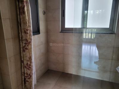 Bathroom Image of 4250 Sq.ft 4 BHK Duplex for rent in TATA Primanti Villa, Sector 72 Gurgaon for Rs. 120000