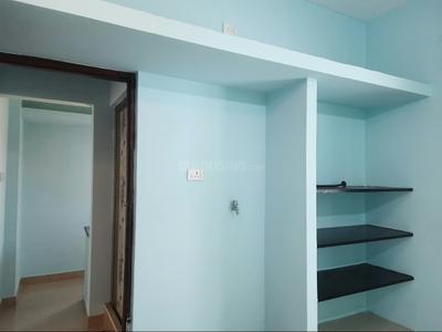 Bedroom Image of 570 Sq.ft 1 BHK Apartment / Flat for rent in Ramapuram Chennai for Rs. 15000