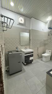 Bathroom Image of 200 Sq.ft 1 RK Independent House for rent in Sector 46 Gurgaon for Rs. 18000