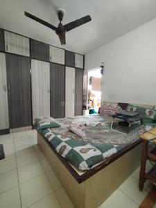 Bedroom Image of 945 Sq.ft 2 BHK Apartment / Flat for sale in Shyamal Ahmedabad for Rs. 6200000