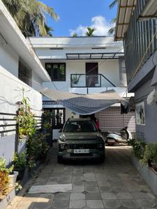 Image of 2000 Sq.ft 9 BHK Independent House for sale in Areekkad, Kozhikode for Rs. 13000000
