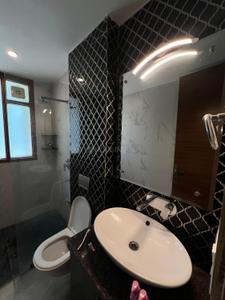 Bathroom Image of 1540 Sq.ft 2 BHK Builder Floor for rent in Sector 46 Gurgaon for Rs. 39700