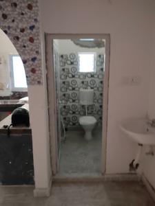 Image of 784 Sq.ft 2 BHK Apartment / Flat for sale in Beliaghata, Kolkata for Rs. 2800000