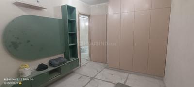 Bedroom Image of 1250 Sq.ft 3 BHK Builder Floor for sale in Vikaspuri New Delhi for Rs. 22500000