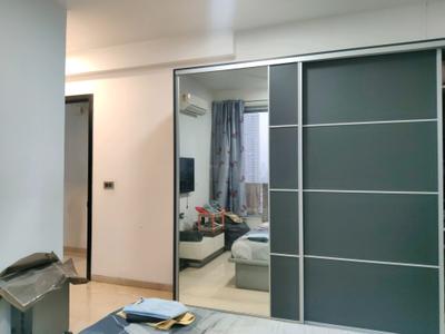 Bedroom Image of 915 Sq.ft 3 BHK Apartment / Flat for sale in Oberoi Eternia Towers A to D, Mulund West Mumbai for Rs. 27400000