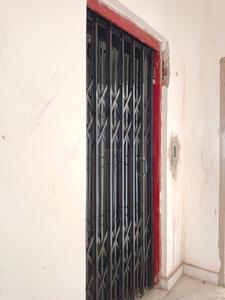 Lift Image of 1460 Sq.ft 3 BHK Apartment / Flat for sale in Santoshpur Kolkata for Rs. 8600000