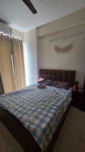 Bedroom Image of 1300 Sq.ft 3 BHK Apartment / Flat for rent in Ocean Golden I Phase I, Tech Zone Greater Noida for Rs. 13500