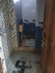Bathroom Image of 1500 Sq.ft 3 BHK Builder Floor for rent in Kumhrar Patna for Rs. 25000