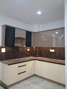 Kitchen Image of 1100 Sq.ft 2 BHK Apartment / Flat for sale in Sector 104 Noida for Rs. 4450000