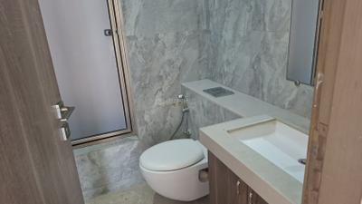Image of 990 Sq.ft 2 BHK Apartment / Flat for sale in Wadhwa Amar Jiwan, Bandra West, Mumbai for Rs. 55000000