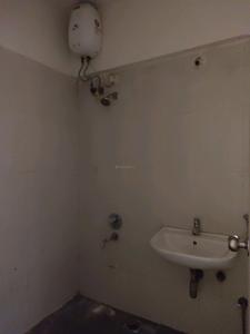 Common Bathroom Image of 1098 Sq.ft 2.5 BHK Apartment / Flat for sale in Lodha Casa Rio, Palava Phase 1 Thane for Rs. 6300000