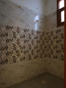 Common Bathroom Image of 900 Sq.ft 3 BHK Builder Floor for sale in DLF Ankur Vihar Ghaziabad for Rs. 3455992