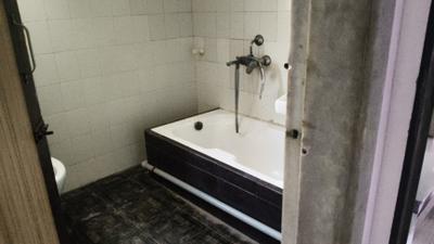 Image of 1350 Sq.ft 3.5 BHK Apartment / Flat for rent in China Link Apartment, Malad West, Mumbai for Rs. 100000