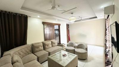 2 BHK Flat