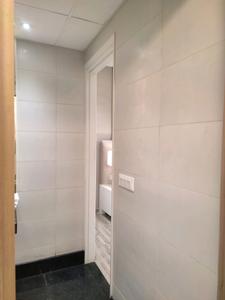 Common Bathroom Image of 2340 Sq.ft 3 BHK Apartment / Flat for sale in Ivory County, Sector 115 Noida for Rs. 43000000