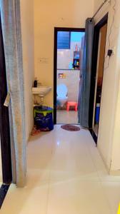 Hall Image of 1027 Sq.ft 2 BHK Apartment / Flat for sale in Neenadevi Agarwal Emerald Pratham, Dudhia Indore for Rs. 3700000