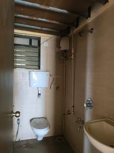 Common Bathroom Image of 900 Sq.ft 2 BHK Apartment / Flat for sale in Raunak City 2, Kalyan West Kalyan for Rs. 6990000