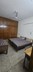 Bedroom Image of Saini PG  in Sector 34, Chandigarh