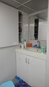 Bathroom Image of 550 Sq.ft 1 BHK Apartment / Flat for rent in Wadhwani Sai Nisarg Park Phase 1, Pimple Saudagar Pune for Rs. 25000