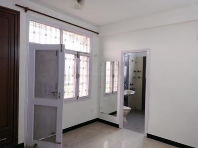 Bedroom Image of 1700 Sq.ft 3 BHK Apartment / Flat for rent in CGHS Roop Villa Apartment, Sector 24 Dwarka New Delhi for Rs. 48000