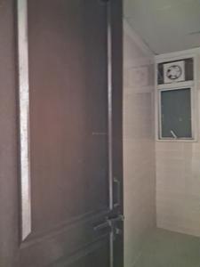 Common Bathroom Image of 949 Sq.ft 2 BHK Apartment / Flat for sale in Amrapali Zodiac by Amrapali Group, Sector 120 Noida for Rs. 8550000