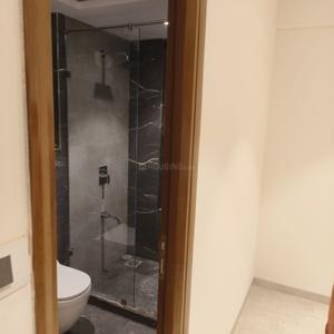 Bathroom Image of 1600 Sq.ft 3 BHK Apartment / Flat for rent in Ekta Crest, Chembur Mumbai for Rs. 170000
