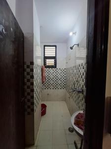 Bathroom Image of 1044 Sq.ft 3 BHK Apartment / Flat for sale in Swarna Jayanti Nagar Aligarh for Rs. 3200000