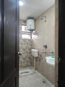 Common Bathroom Image of 1481 Sq.ft 3 BHK Apartment / Flat for sale in CGEWHO Kendriya Vihar, Phi II Greater Noida for Rs. 15800000