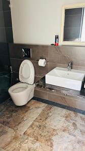 Bathroom Image of 4200 Sq.ft 4 BHK Apartment / Flat for sale in Kushal Ekaaksh, Shivaji Nagar Pune for Rs. 72500000