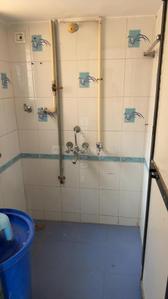 Bathroom Image of 545 Sq.ft 1 BHK Apartment / Flat for rent in Kasarvadavali Thane for Rs. 20000