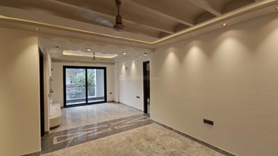 Living Room Image of 2700 Sq.ft 4 BHK Builder Floor for sale in BPTP Floors Sector 70A, Sector 70A Gurgaon for Rs. 21500000