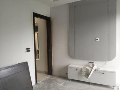 Bedroom Image of 1800 Sq.ft 3 BHK Builder Floor for sale in Vikaspuri New Delhi for Rs. 35000000