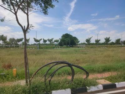 DLF Parc Estate Plot View 2