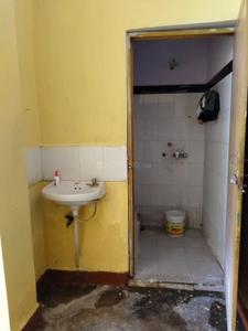 Bathroom Image of 150 Sq.ft 1 BHK Independent House for rent in Rukanpura Patna for Rs. 4000