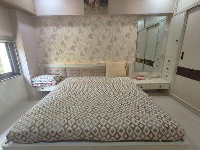 Bedroom Image of 4400 Sq.ft 4 BHK Apartment / Flat for sale in Bodakdev Ahmedabad for Rs. 60000000