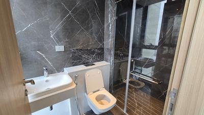 Image of 1500 Sq.ft 3 BHK Apartment / Flat for rent in Rustomjee Crown, Prabhadevi, Mumbai for Rs. 300001