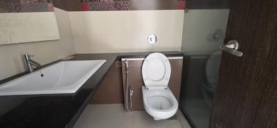 Bathroom Image of 1500 Sq.ft 3 BHK Apartment / Flat for rent in Bhandari 43 Privet Drive, Balewadi Pune for Rs. 55000