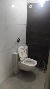 Bathroom Image of 300 Sq.ft 1 RK Apartment / Flat for rent in Scheme No 54 Indore for Rs. 10500