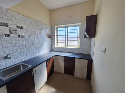 Kitchen Image of 1010 Sq.ft 2 BHK Builder Floor for rent in Arakere Bengaluru for Rs. 25000