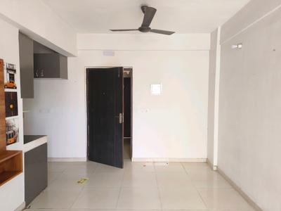 Living Room Image of 700 Sq.ft 2 BHK Apartment / Flat for sale in Signature Global The Millennia, Sector 37D Gurgaon for Rs. 6850000